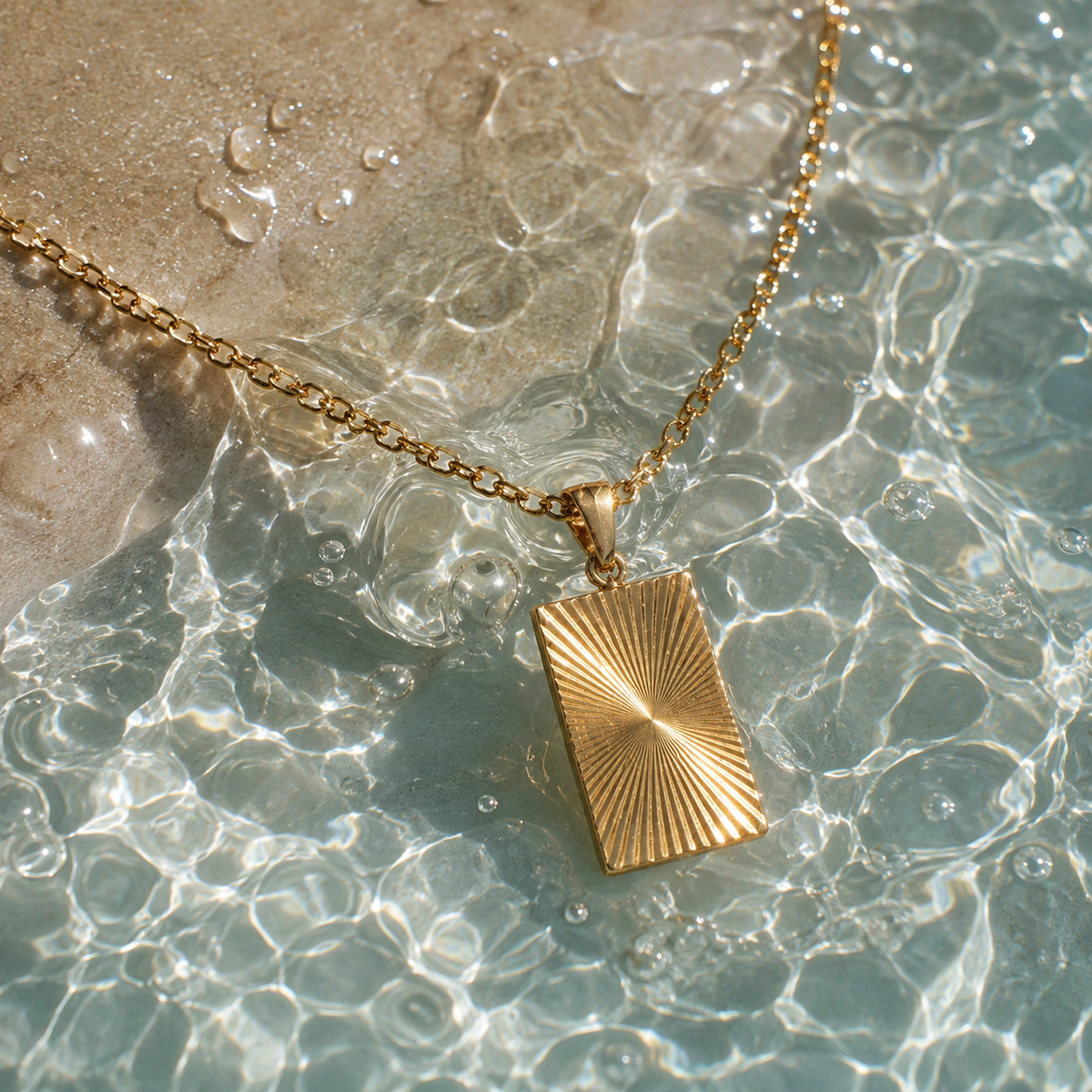 Thora Gold Pendant