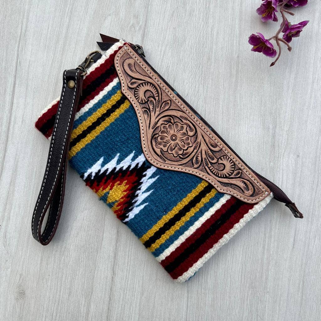 Multi Saddle Blanket Clutch with Tooled Lthr - TSB41F