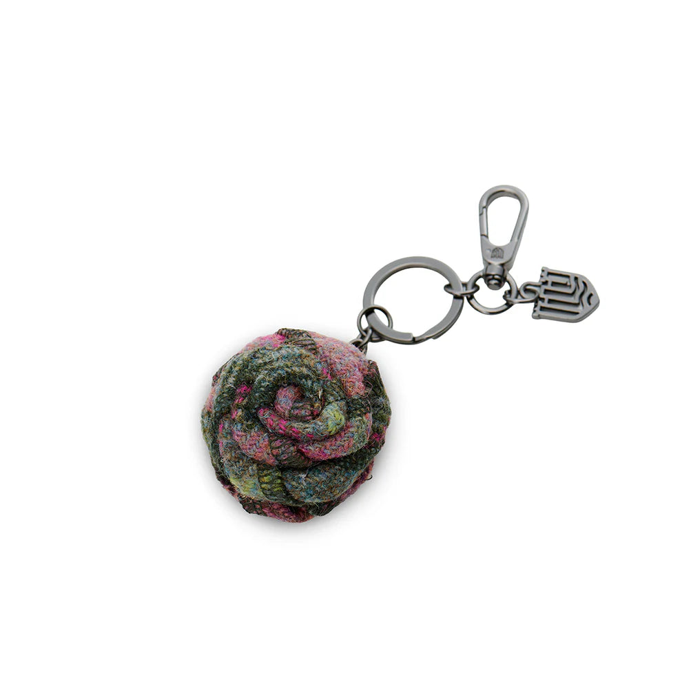 Islander rose flower shaped keyring