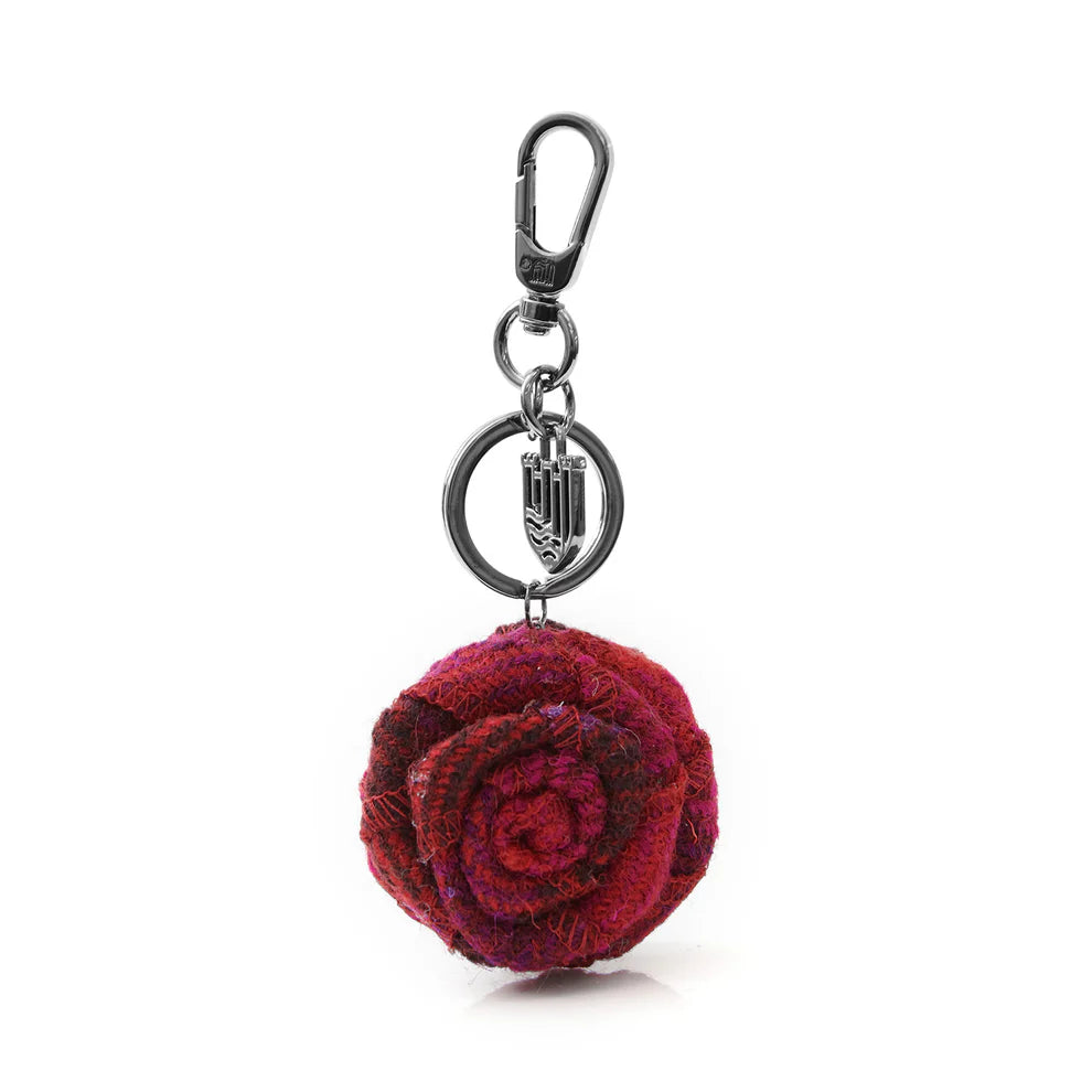 Islander floral rose keyring in Fuchsia Tartan