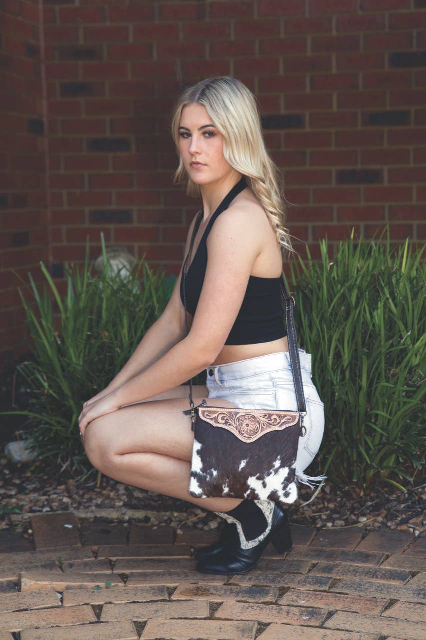 Tooling Leather Cowhide Clutch Bag – AB07 – Costa Rica